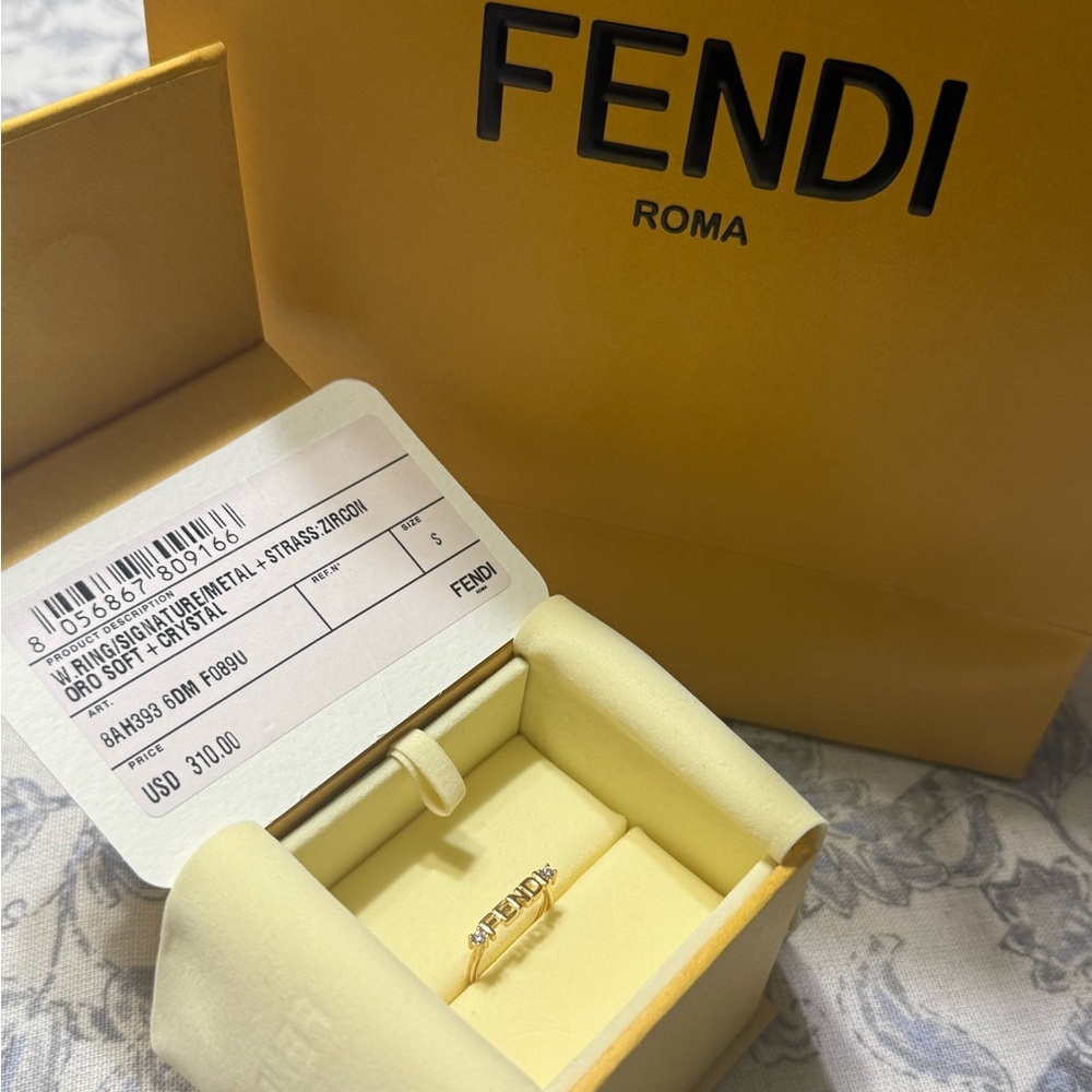 Fendi Ring - Picture 2 of 8